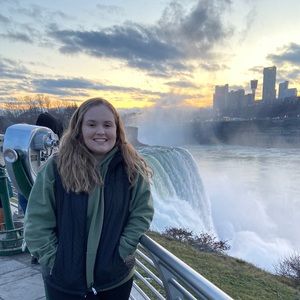 Meet your Posher, Marissa